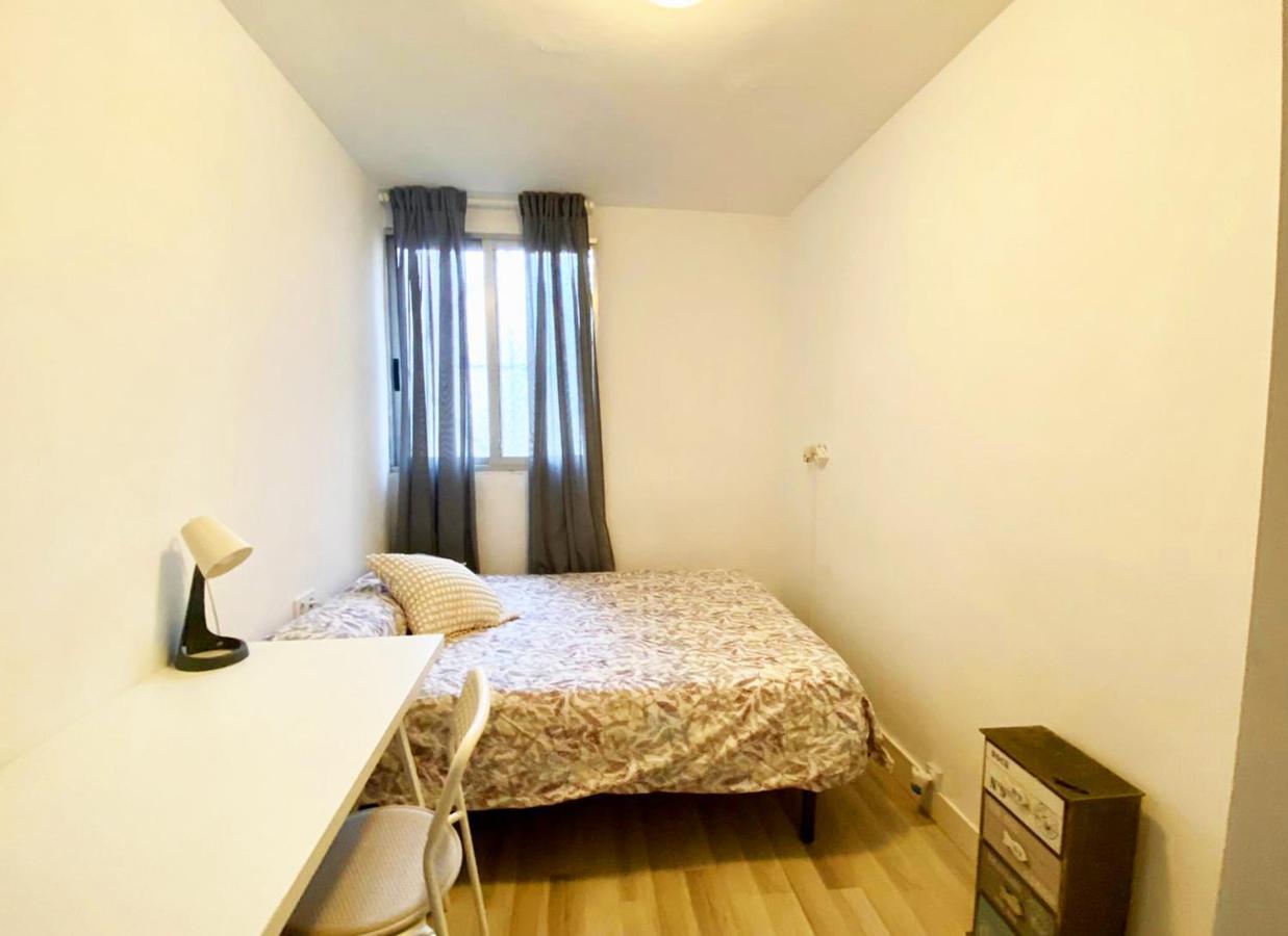 Valencia Guest Rooms Near The Beach In Shared Apartment エクステリア 写真