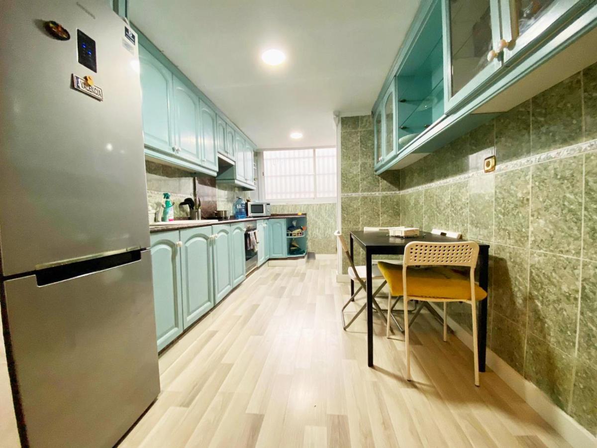 Valencia Guest Rooms Near The Beach In Shared Apartment エクステリア 写真